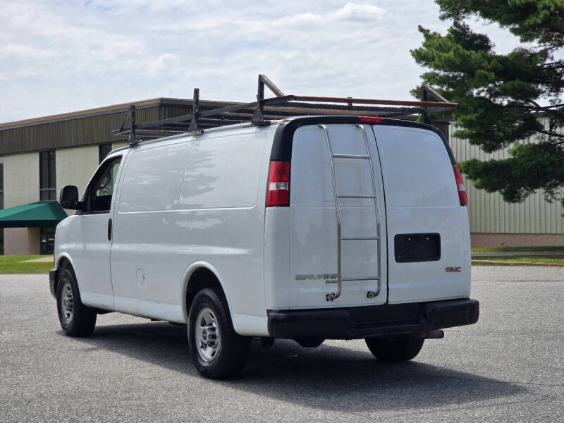 2016 GMC Savana 2500