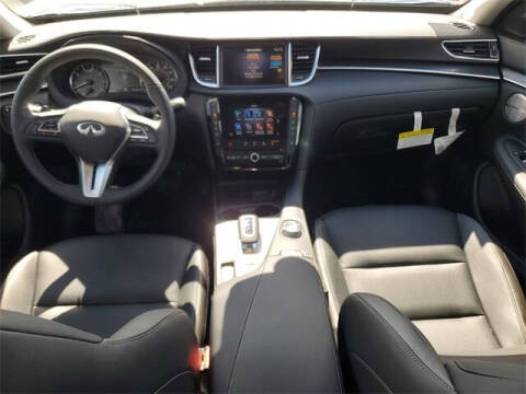 2025 Infiniti QX50 Luxe