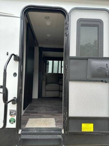 2024 Starcraft RV GSL Light Duty