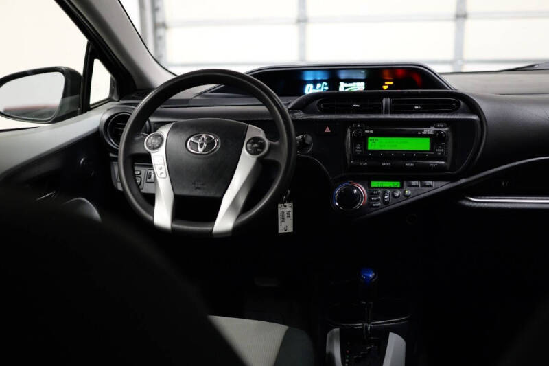 2014 Toyota Prius c Two