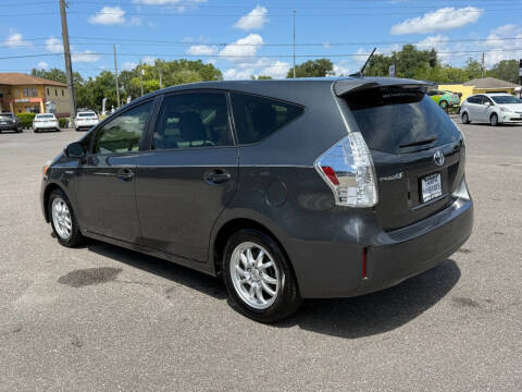 2012 Toyota Prius v Three