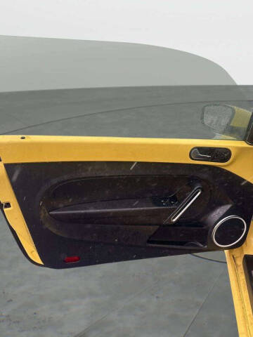 2013 Volkswagen Beetle Convertible