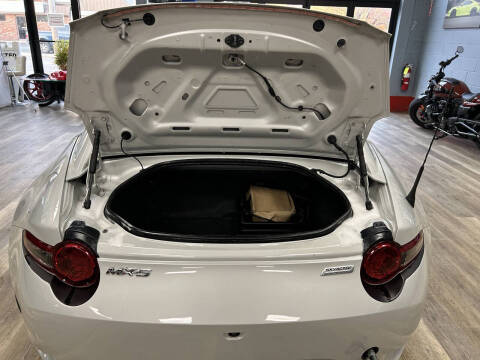 2019 Mazda MX-5 Miata RF Grand Touring