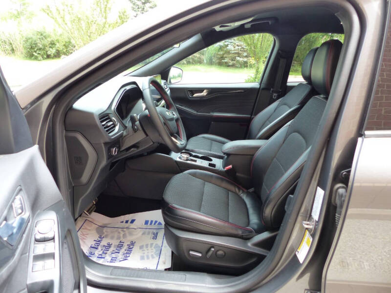 2023 Ford Escape ST-Line