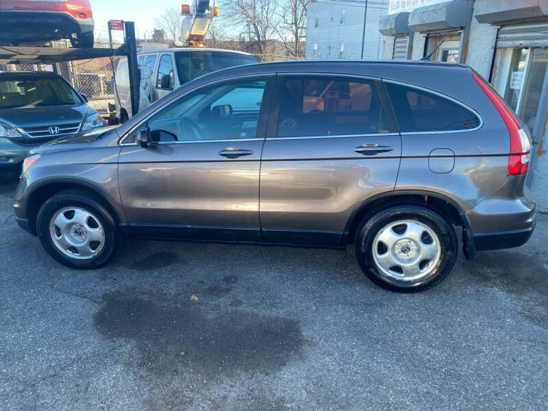 2011 Honda CR-V LX's photo