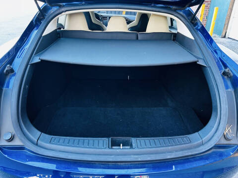 2015 Tesla Model S 85D