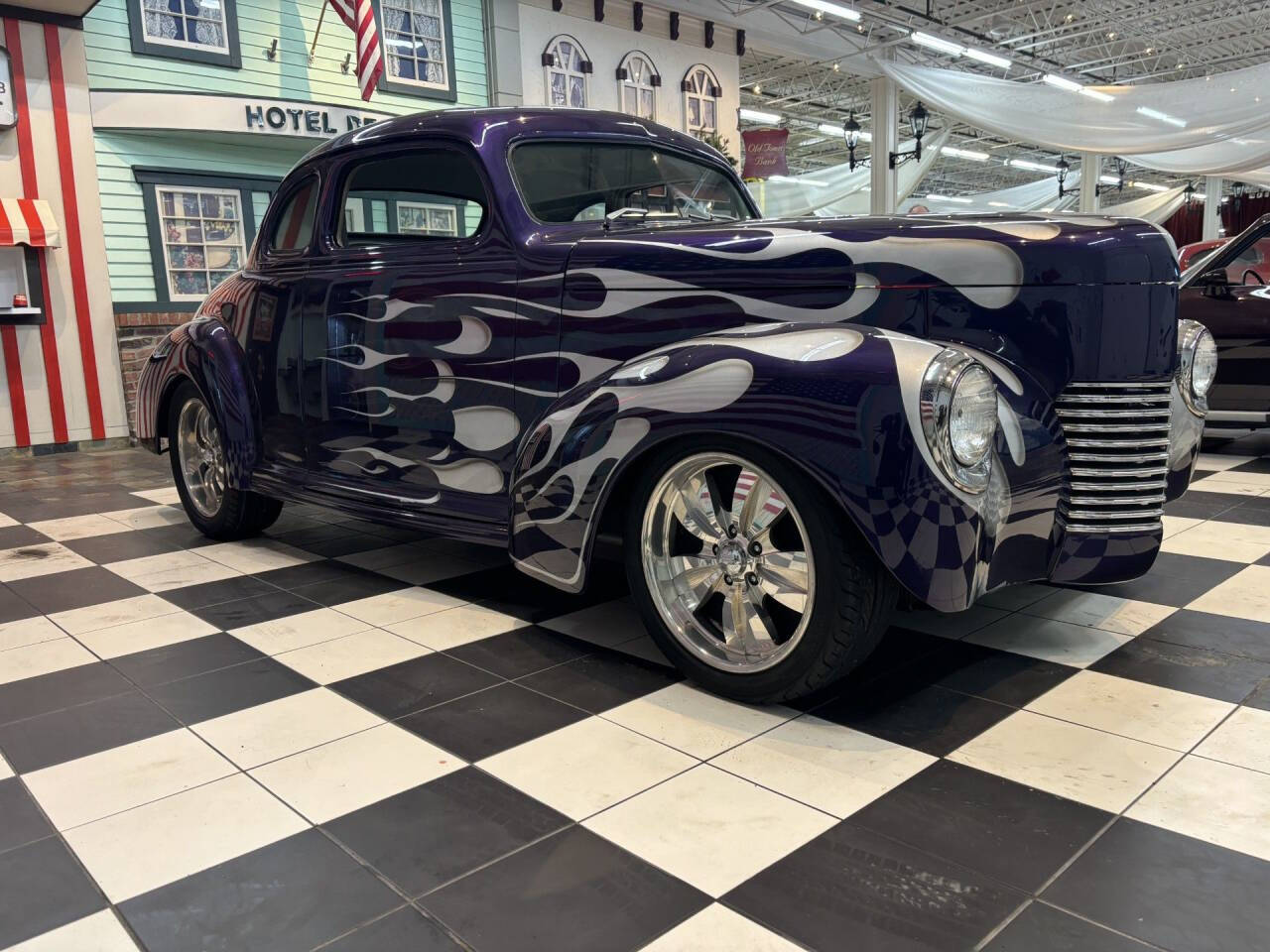 1939 Studebaker Starlight 4