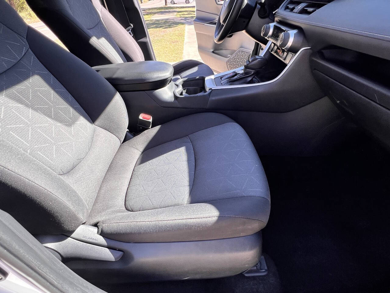 Used Car 2019 Toyota Rav4  Xle 4dr Suv For Sale Under $20,000 In Austin, Texas