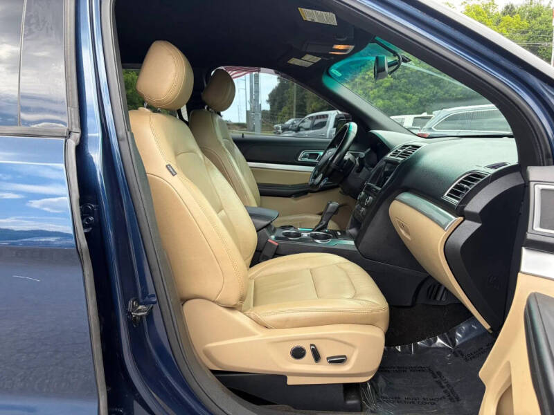 2017 Ford Explorer XLT