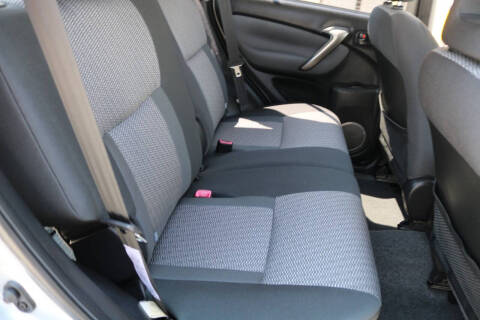 2005 Toyota RAV4