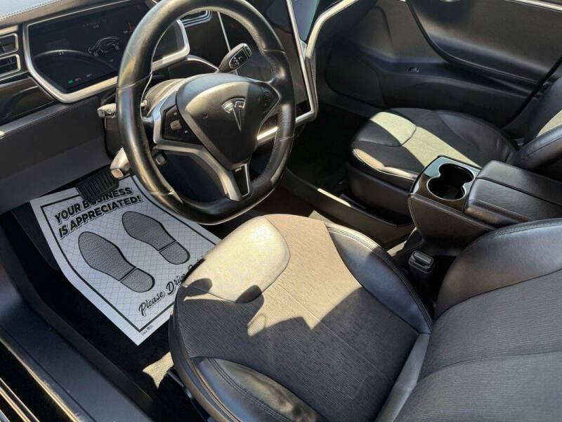 2013 Tesla Model S
