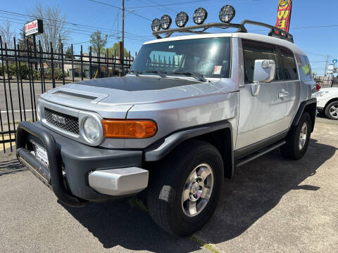2008 Toyota FJ Cruiser for sale at Universal Auto Sales in Salem OR
