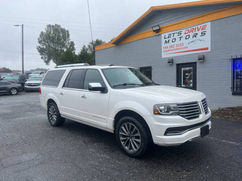2017 Lincoln Navigator L Select