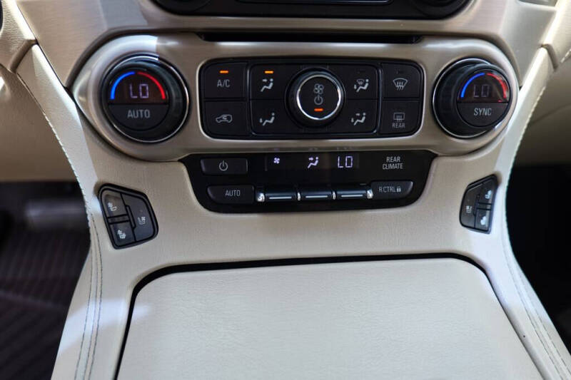 2017 GMC Yukon XL Denali