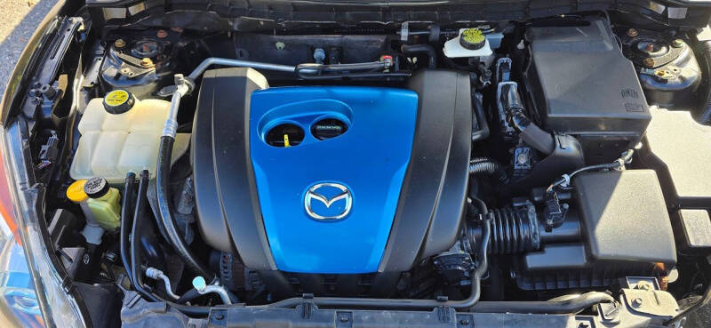 2013 Mazda MAZDA3 i Touring