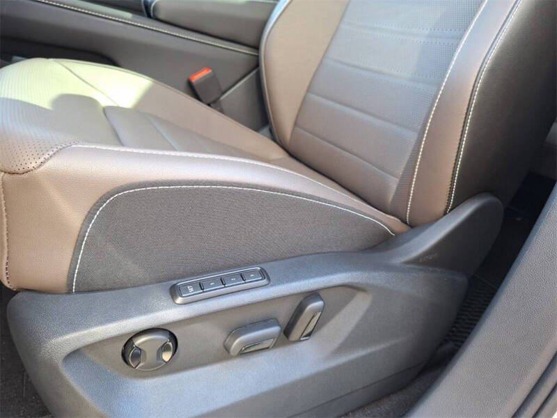 2025 Volkswagen Atlas SEL 4Motion