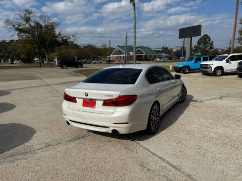 2019 BMW 5 Series 530i
