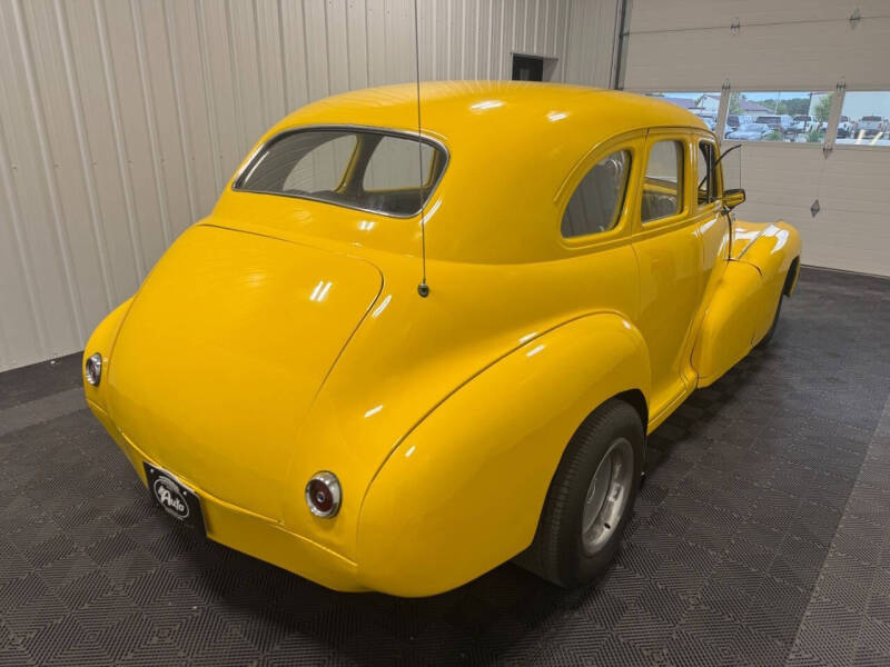 1948 Pontiac Silver Streak