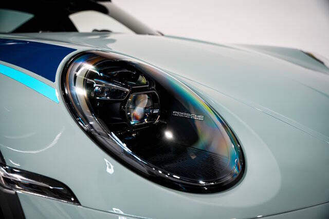 2023 Porsche 911 Dakar