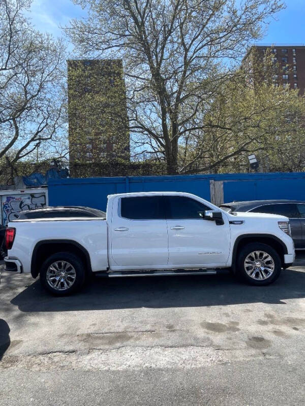 Used 2023 GMC Sierra 1500 Denali Denali with VIN 3GTUUGE86PG142744 for sale in Bronx, NY