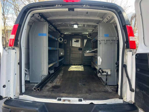 2020 Chevrolet Express 2500