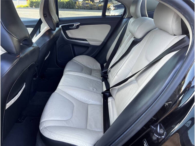 2012 Volvo S60 T5