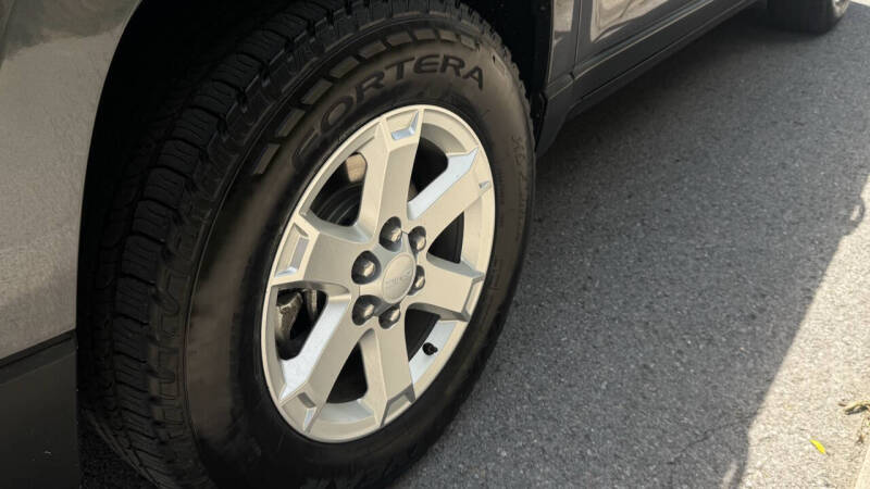 2014 GMC Acadia SLE-2