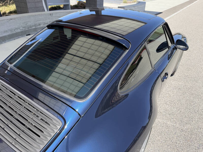 1995 Porsche 911 Carrera 4