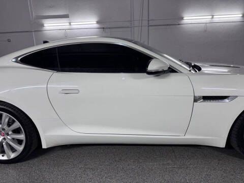 2017 Jaguar F-TYPE Premium