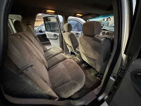 2002 Chevrolet TrailBlazer LS