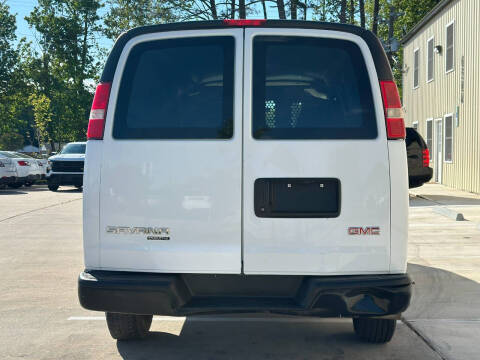 2016 GMC Savana 3500