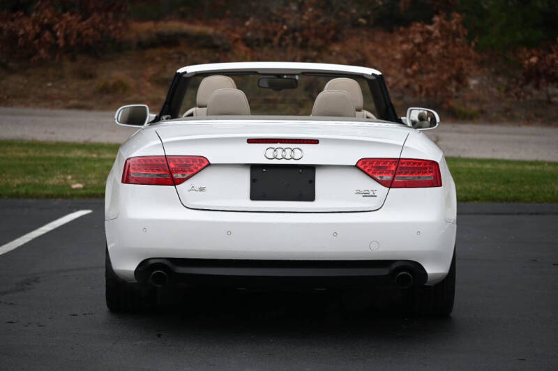 2011 Audi A5 2.0T quattro Prestige