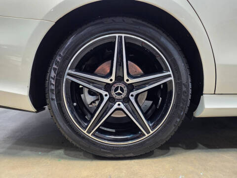 2019 Mercedes-Benz E-Class E 300