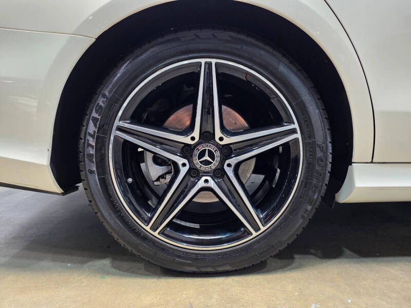 2019 Mercedes-Benz E-Class E 300