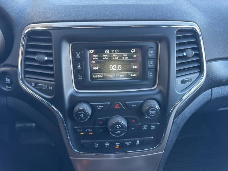 2016 Jeep Grand Cherokee Laredo