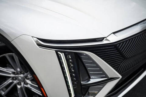 2024 Cadillac LYRIQ Tech