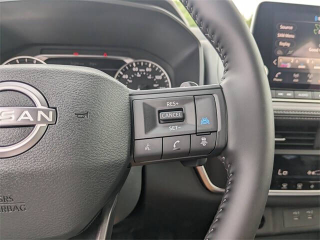 2025 Nissan Rogue SV