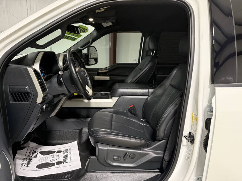 2022 Ford F-350 Super Duty Lariat