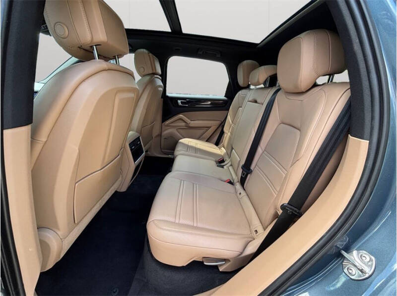 2020 Porsche Cayenne