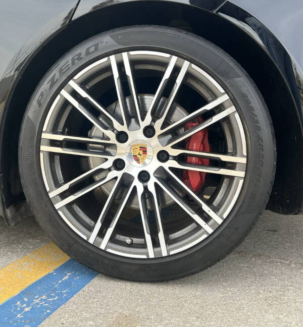 2015 Porsche Panamera Turbo