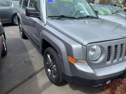 2015 Jeep Patriot for sale at CAR CORNER RETAIL SALES in Manchester CT