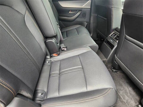 2025 Mazda CX-70 Plug-in Hybrid Premium