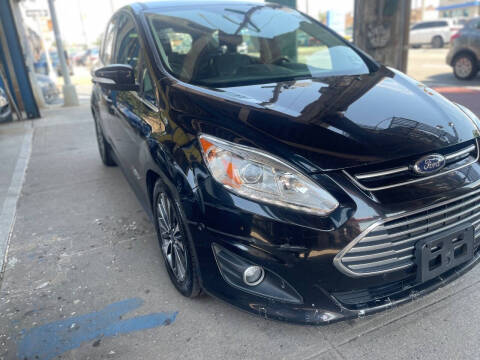 2017 Ford C-MAX Energi Titanium