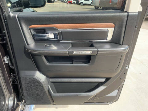 2016 RAM 1500 Laramie