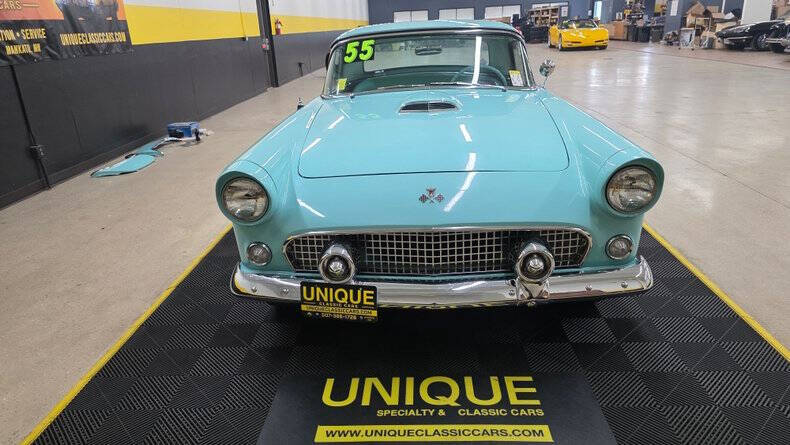1955 Ford Thunderbird