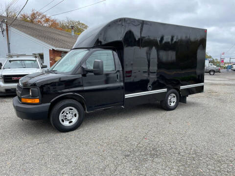 commercial cutaway van for sale