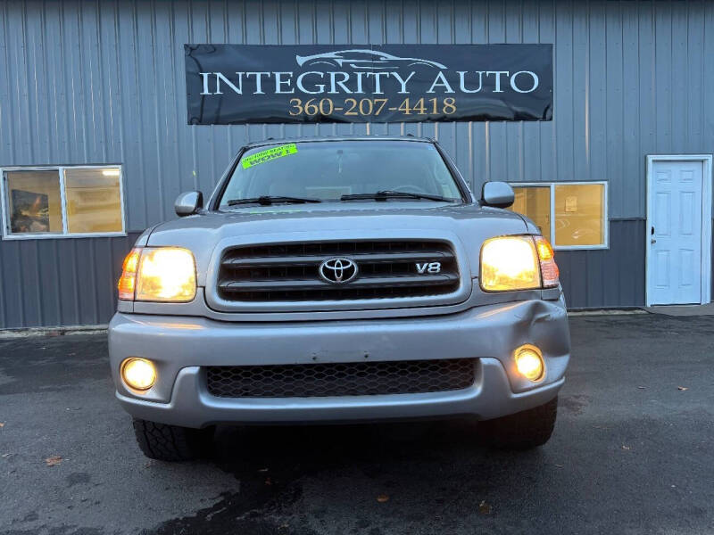 2003 Toyota Sequoia SR5