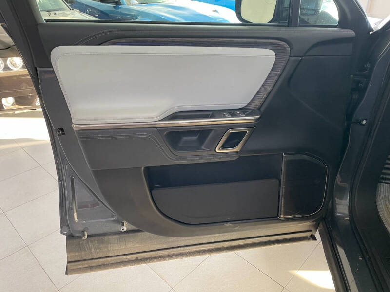 2023 Rivian R1T Adventure