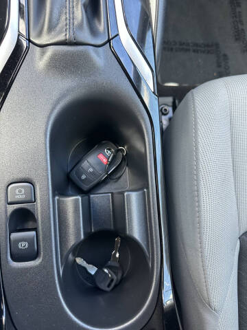 2025 Toyota Corolla Hatchback SE