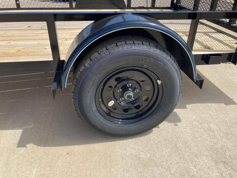 2024 Top Hat Trailers 77x10 DSA